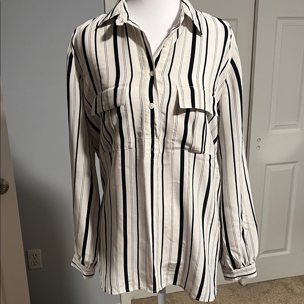 Club Monaco Black and White Striped Silk Shirt - Medium